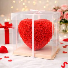 Şeffaf PVC Kutulu Kırmızı Yapay Güllü Kalp – 25 cm