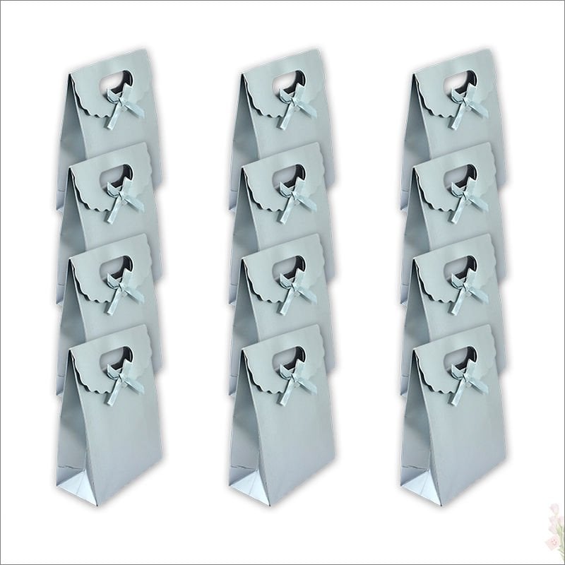 El Geçmeli Karton Çanta 26 x 19 x 9 cm, Mat Gümüş - 12 Adet