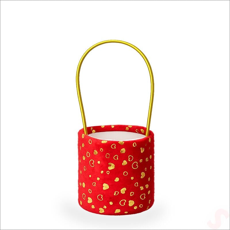 Hortum Saplı Kalpli Kırmızı Pelüş Kutu Küçük Boy - 12 cm
