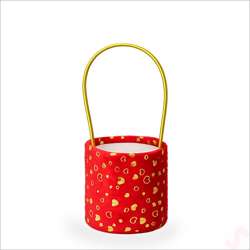 Hortum Saplı Kalpli Kırmızı Pelüş Kutu Küçük Boy - 12 cm