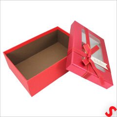 Pencereli ve Fiyonklu Dikdörtgen Hediye Kutusu 23 cm – Kırmızı