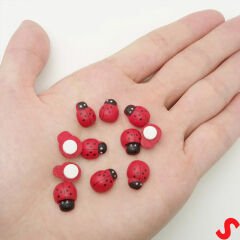 Uğur Böceği Ahşap Sticker, 1,9cm x 1,4cm  x 12 Adet - Kırmızı