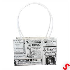 Vintage Gazete Baskılı Karton Hediye Çantası  22×14×11 cm – Beyaz