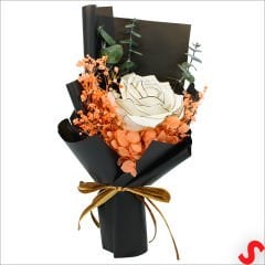 PVC Kutulu Beyaz Lüks Güllü Kuru Çiçek Buketi,26cmx12cm